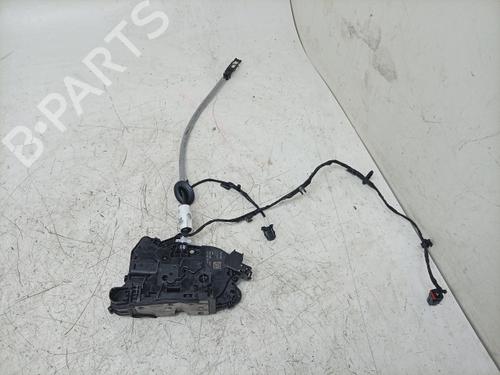 front-right-lock-vw-t-roc-a11-d11-2017-39506133 main image