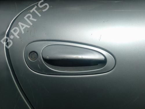 Used Front right exterior door handle Front right exterior door handle PORSCHE 911 Convertible (996) 3.4 Carrera 4 (301 hp) 36050796 36050796