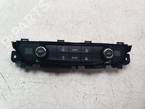 climate-control-opel-insignia-b-grand-sport-z18-2017-28057849 main image
