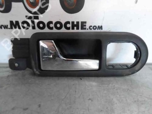 Used Front left interior door handle VW GOLF IV (1J1) [1997-2008]  4940388