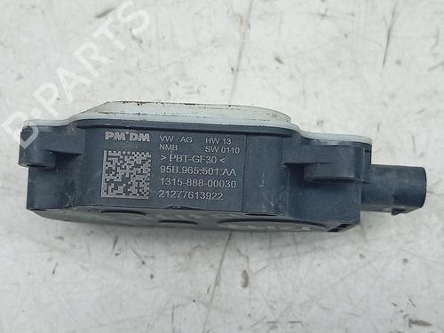 Electronic module PORSCHE TAYCAN (Y1A) 4S (Y1ADB1) | BP38434979M83 - Image 4