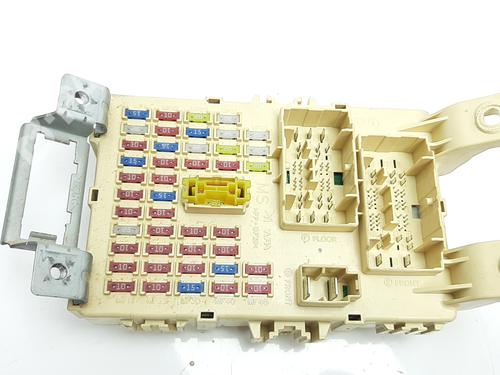 Used Fuse box HYUNDAI ix20 (JC) 1.6 CRDI (116 hp) 9698897