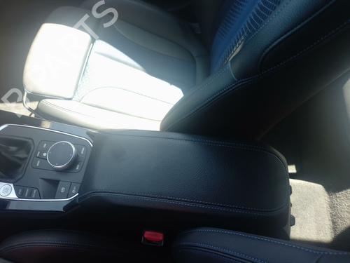 Used Armrest / Center console Armrest / Center console 39398363 39398363