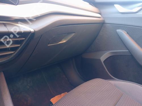 Used Glove box Glove box SKODA OCTAVIA IV (NX3, NN3, PV3) 2.0 TDi (116 hp) 33991099 33991099