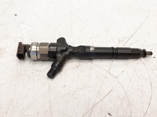 Injector TOYOTA LAND CRUISER PRADO (_J12_) 3.0 D-4D (KDJ120, KDJ125) (163 hp) 2367030080 | 2367030080 |