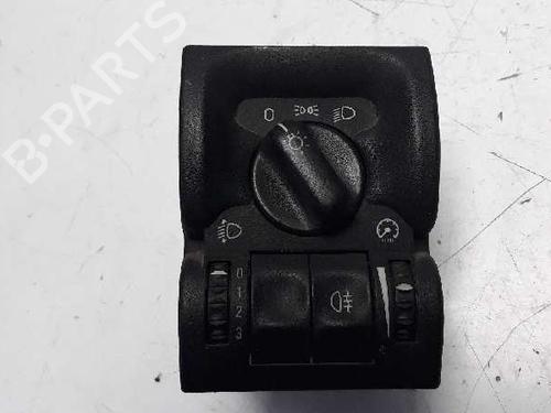 Used Headlight switch OPEL VECTRA B (J96) [1995-2004]  1425505