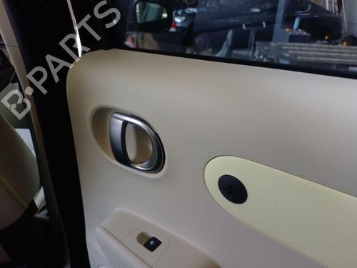 Puxador interior trás direito Puxador interior trás direito 37408572 37408572