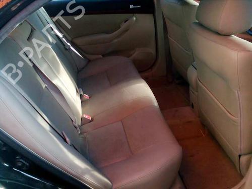 Steering wheel controls TOYOTA AVENSIS Saloon (_T25_) 2.0 D-4D (CDT250_, CDT250R) | BP1606518E15 