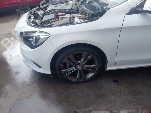 Used Left front driveshaft MERCEDES-BENZ CLA Coupe (C117) CLA 200 CDI / d (117.308) (136 hp) 32304117