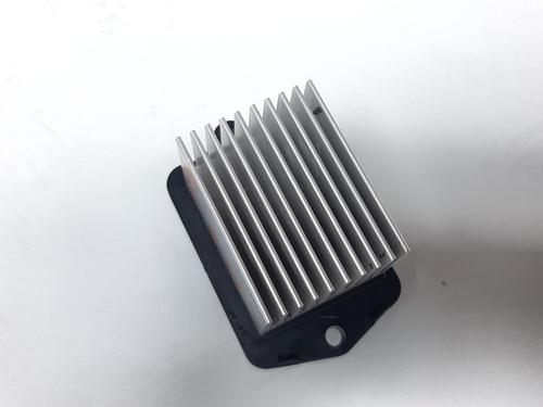 Used Heater resistor SUZUKI VITARA (LY) 1.6 DDiS (APK 416D) (120 hp) 18492384