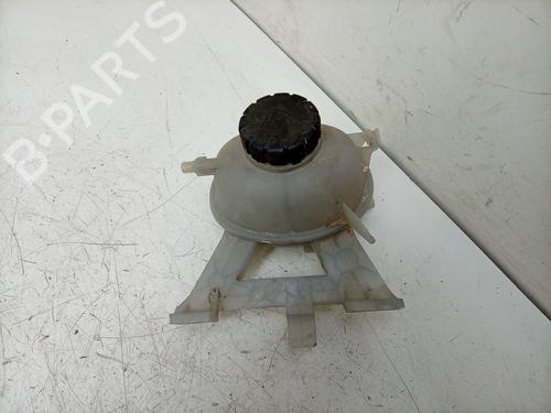 Used Expansion tank Expansion tank MERCEDES-BENZ GLA (H247) GLA 200 (247.787) (163 hp) 39945600 39945600