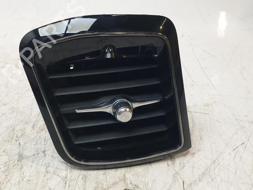 Used Air vent VOLVO XC60 II (246) D4 Polestar (200 hp) 30135338