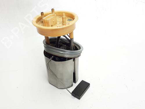 Bränslepump SEAT IBIZA IV (6J5, 6P1) [2008-2017]  8663937