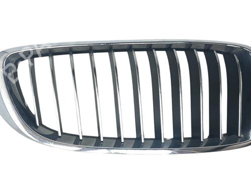 Used Grille BMW 4 Gran Coupe (F36) 420 d (190 hp) 18147644