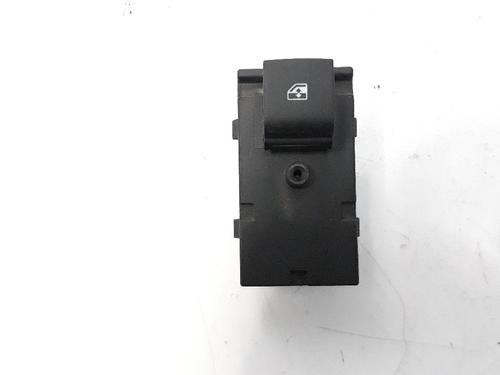 Used Left rear window switch Left rear window switch CHEVROLET MALIBU (V300) 2.0 D (160 hp) 7614105 7614105