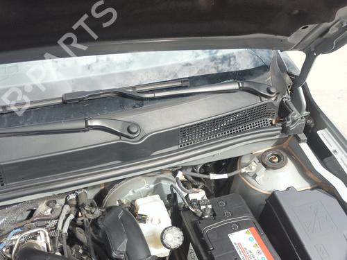 Used Front wiper motor DACIA SANDERO III 1.0 TCe LPG (91 hp) 29178489