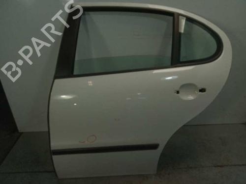 Porta trás esquerda SEAT LEON (1M1) 1.9 TDI (110 hp) 2535855