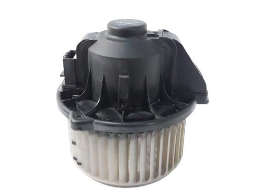 Used Heater blower motor LAND ROVER DISCOVERY III (L319) 2.7 TD 4x4 (190 hp) 14196490
