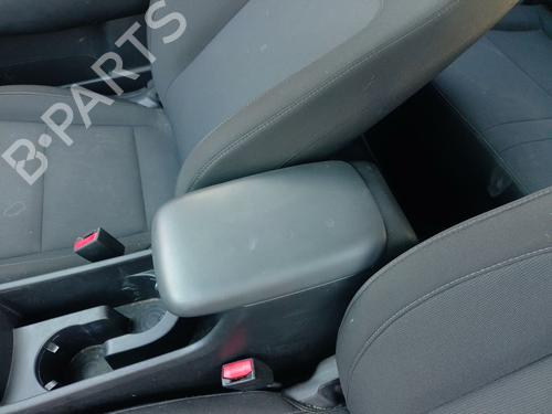 Used Armrest / Center console Armrest / Center console HYUNDAI KONA (OS, OSE, OSI) 1.0 T-GDi (120 hp) 33403726 33403726