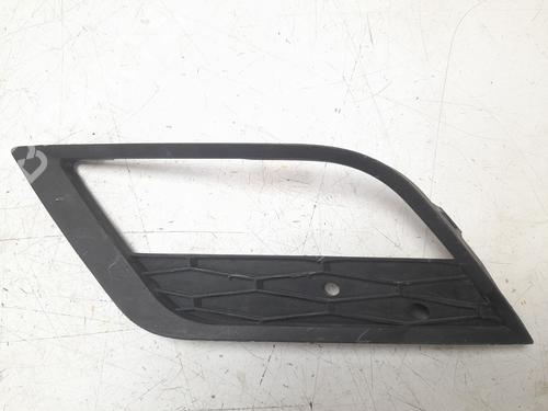Grill SEAT LEON (5F1) 1.6 TDI (115 hp) 30100559