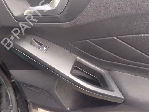 Højre bagtil elrude kontakt FORD FOCUS IV (HN) 1.5 EcoBlue (120 hp) 31651220