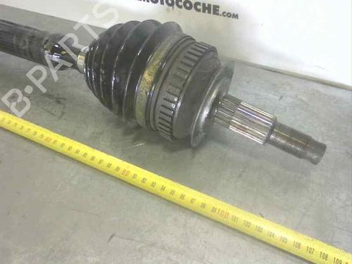 Right front driveshaft CHRYSLER VOYAGER / GRAND VOYAGER III (GS_, NS_) 2.5 TD (116 hp) 17625833