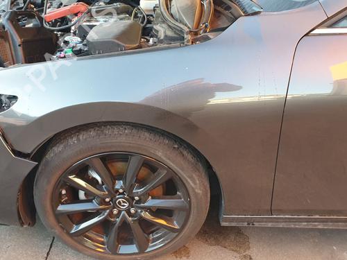 Used Left front fenders MAZDA 3 Hatchback (BP) [2018-2025]  21575715
