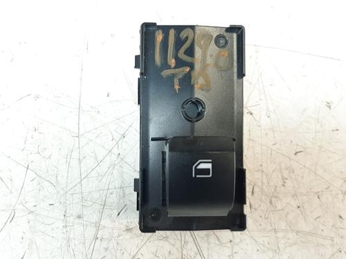 Used Right rear window switch HYUNDAI TUCSON (TL, TLE) [2015-2023]  13518732