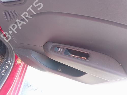 right-rear-window-switch-renault-clio-v-b7_-2019-33795296 main image