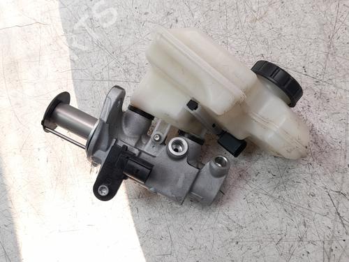 Hovedbremsecylinder SEAT IBIZA V (KJ1, KJG) 1.0 TSI (110 hp) 17562309