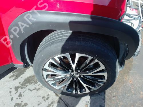 Used Right front steering knuckle TOYOTA YARIS CROSS (MXP_) 1.5 Hybrid (MXPJ10) (116 hp) 31931568