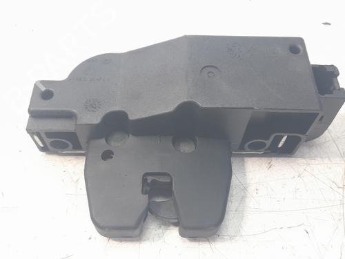 Tailgate lock CITROËN C4 I (LC_) 1.6 THP 150 | BP31067038C101
