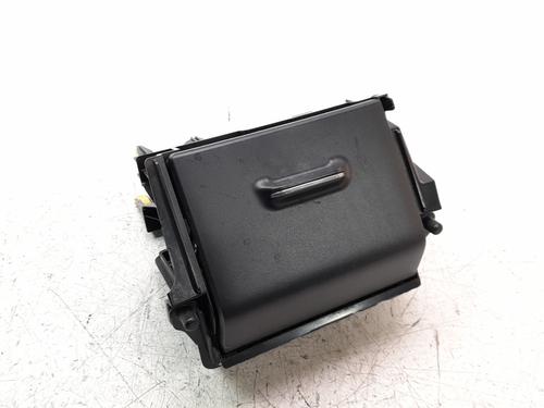Used Glove box TOYOTA AURIS (_E18_) 1.4 D-4D (NDE180_, NDE180R) (90 hp) 22215023