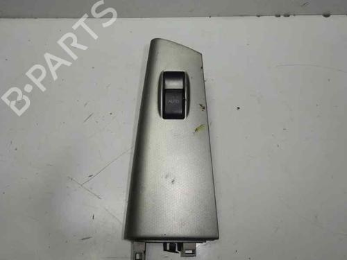 Used Right front window switch TOYOTA COROLLA Estate (_E12_) 2.0 D-4D (CDE120_, CDE120R) (90 hp) 1568259