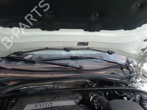 front-windshield-wiper-arm-bmw-1-f40-2019-37632267 main image