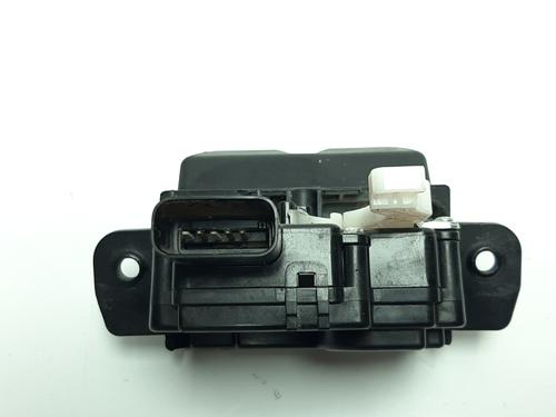 Tailgate lock HYUNDAI TUCSON (TL, TLE)  | BP8657558C101 