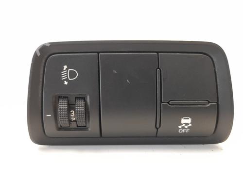 Used Switch HYUNDAI i20 II (GB, IB) [2014-2021]  10048711