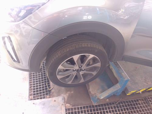 Used Front left wheel arch trim Front left wheel arch trim 36832852 36832852