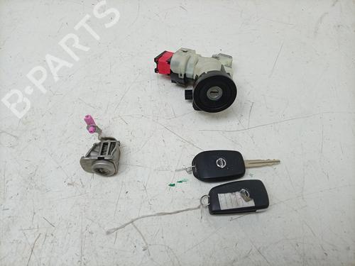 ratlastndingslas-nissan-micra-v-k14-2016-33173900 main image