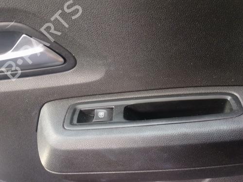 Used Right rear window switch Right rear window switch DACIA SANDERO III 1.0 TCe 90 (91 hp) 39667625 39667625