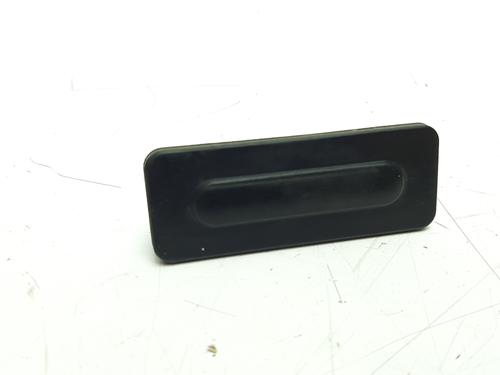tailgate-handle-citroen-c4-cactus-12-thp-110-9676028380-2014-8660264 main image