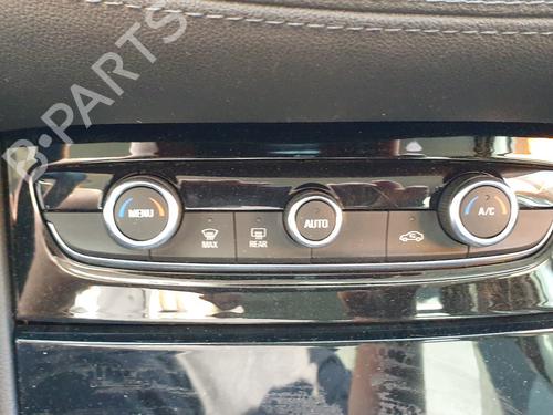 Used Climate control OPEL GRANDLAND / GRANDLAND X (A18, P1UO) 1.2 (75) (131 hp) 15585594