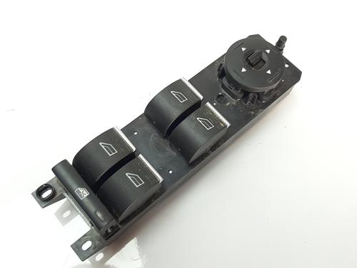 Used Left front window switch Left front window switch FORD FOCUS III 2.3 RS AWD (350 hp) 9314610 9314610