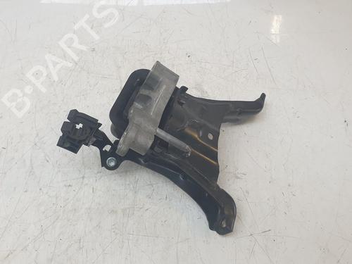 Engine mount TOYOTA COROLLA Hatchback (_E21_, _EA1_, _EH1_) 1.8 Hybrid (ZWE211) | BP29632204M89 