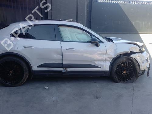 Recambios PORSCHE MACAN (XAB)  4 Electric 4 (XABBB1, XABFD1)  4780534