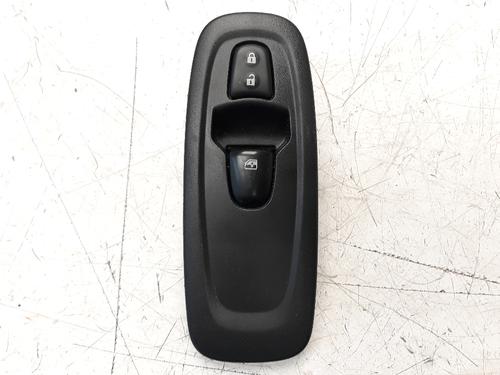 Used Right front window switch RENAULT KADJAR (HA_, HL_) [2015-2025]  17071052