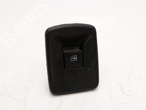 Used Left rear window switch Left rear window switch DACIA SANDERO II TCe 90 (B8M1, B8MA, B8AC) (90 hp) 8220758 8220758
