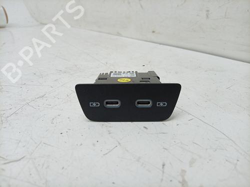 Used Electronic module Electronic module VW GOLF VIII (CD1, DA1) 1.0 TSI (110 hp) 40158564 40158564