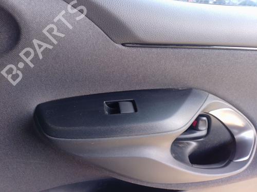 Højre fortil elrude kontakt Højre fortil elrude kontakt TOYOTA YARIS (_P21_, _PA1_, _PH1_) 1.5 (MXPA11) (125 hp) 37152592 37152592