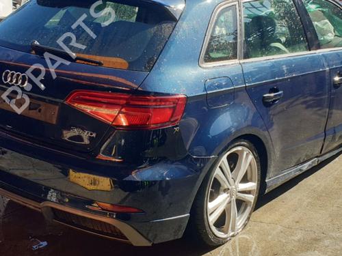 Used Warning switch AUDI A3 Sportback (8VA, 8VF) 30 TDI (115 hp) 20339018